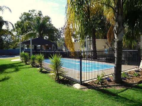 Narrabri Motel And Caravan Park - Accommodation Port Hedland 0