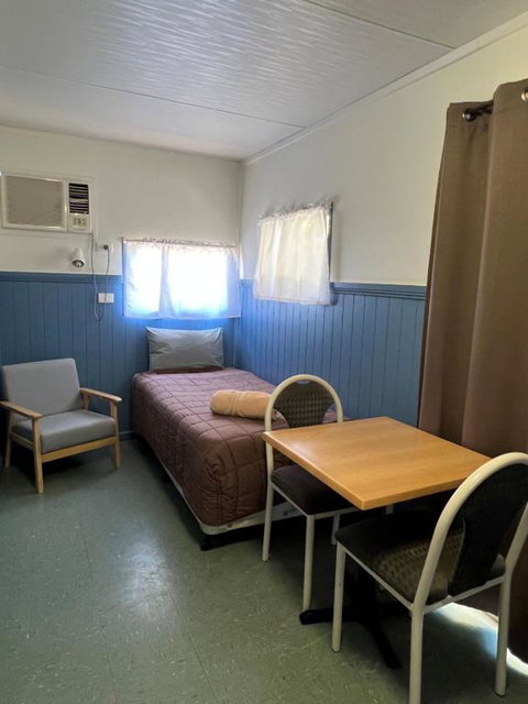 Narrabri Motel And Caravan Park - Accommodation Port Hedland 2