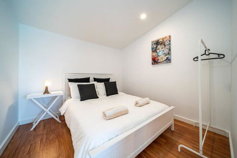 Neptune - 2BR Private Pool WiFi - Accommodation Port Hedland 1