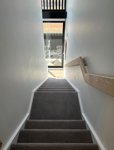 New & Modern Loft 1bd W/Pool&Gym - Accommodation Port Hedland 3