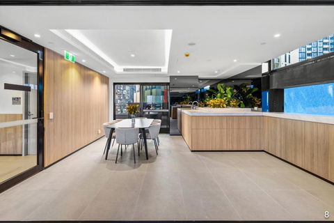 NEW Chic Stature Southbank 2 Bd - Accommodation Port Hedland 2