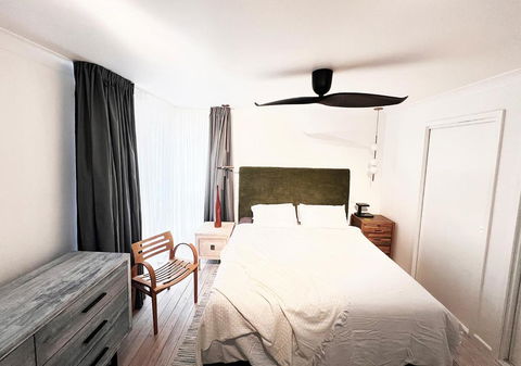 NEW Serene Modern Oasis - Accommodation Port Hedland 2