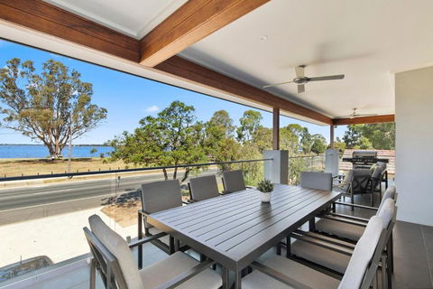 NEW - Sunrise Waters Holiday House - Accommodation Port Hedland 0