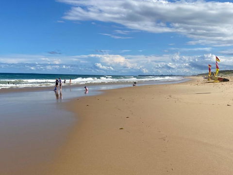 NEW Upmarket OCEAN 3Bed 2Bath Unit - 250m 2 BUDDINA BEACH! - Accommodation Port Hedland 1