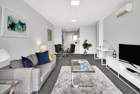 North Sydney Large Two Bedroom MIL2252402 - Accommodation Port Hedland 0