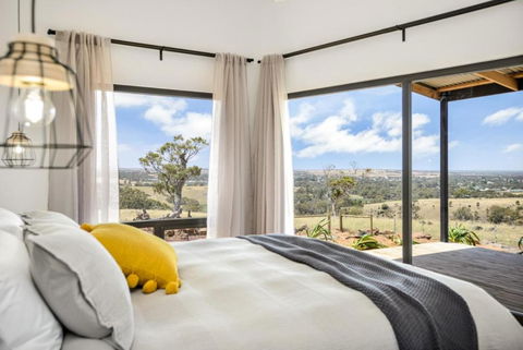 Old Bull Creek Luxury Retreat - Accommodation Port Hedland 0