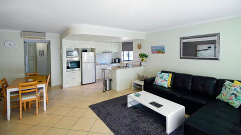 Oceanview4 - Accommodation Port Hedland 3