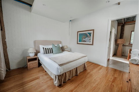 Orchard Cottage - Quiet Farm Escape - Accommodation Port Hedland 1
