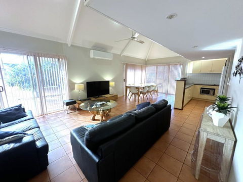 Osprey Holiday Village Unit 117 - Accommodation Port Hedland 3