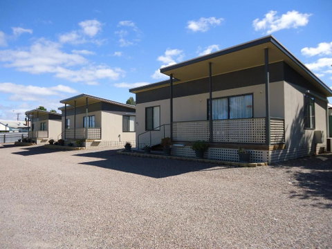Oval Motel - Murray Bridge - Accommodation Port Hedland 0