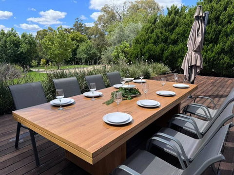 Oz Farmhouse With BBQ Private Backyard Booth 4events - Accommodation Port Hedland 0