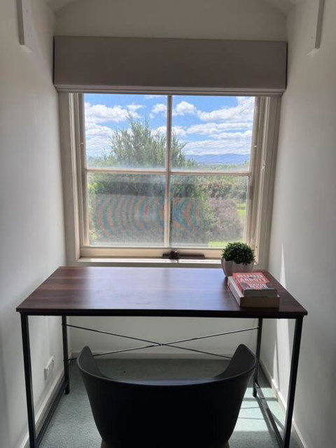 Oz Farmhouse With BBQ Private Backyard Booth 4events - Accommodation Port Hedland 1