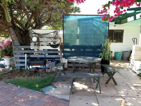 Pelican Point Waterfront Resort Formerly Carnarvon Beach Retreat - Accommodation Port Hedland 2