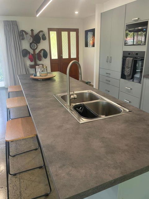 Pandanus Paradise. Newly Renovated 4 Bedroom Home - Accommodation Port Hedland 3