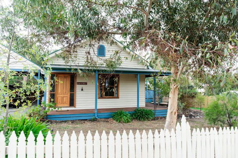 Parker Lodge Maldon - Accommodation Port Hedland 1