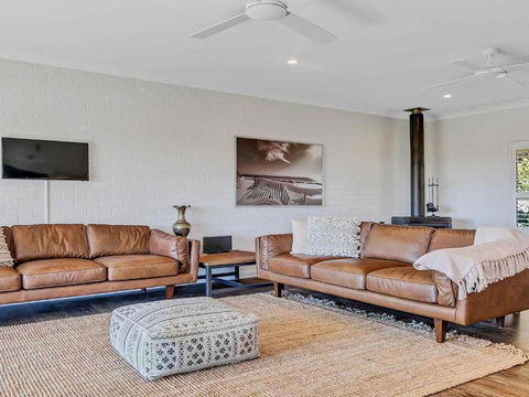 Pauls Farmhouse - Accommodation Port Hedland 1