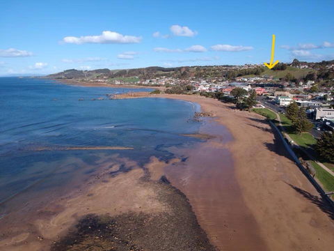 Penguin Seaside Homestay - Accommodation Port Hedland 1