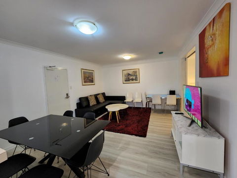 PERTH CBD APARTMENTS - Accommodation Port Hedland 0