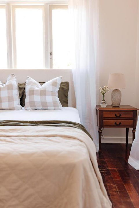 Pet Friendly Family Home In Bluff Point - Accommodation Port Hedland 3