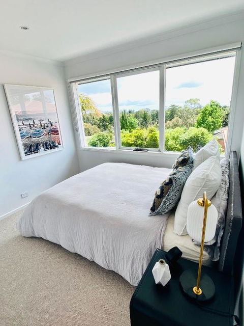 Pool & Pet Friendly - Mornington Peninsula Beach House - Accommodation Port Hedland 3