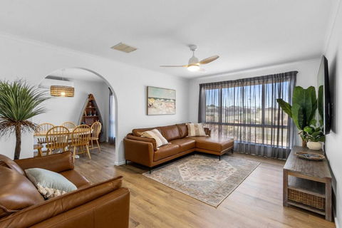 Percys Beach House Moonta Bay - Accommodation Port Hedland 0