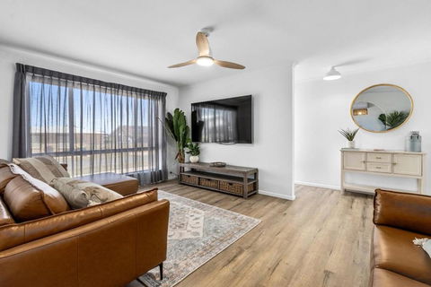 Percys Beach House Moonta Bay - Accommodation Port Hedland 2
