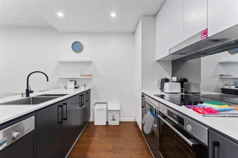 Perfect Location 1-Bed With Balcony, BBQ & Parking - Accommodation Port Hedland 1
