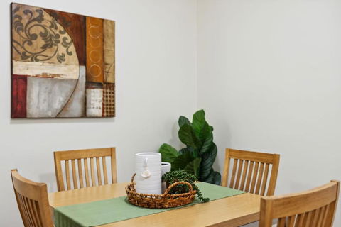 Perth Picture Perfect 1 BDR - Accommodation Port Hedland 3