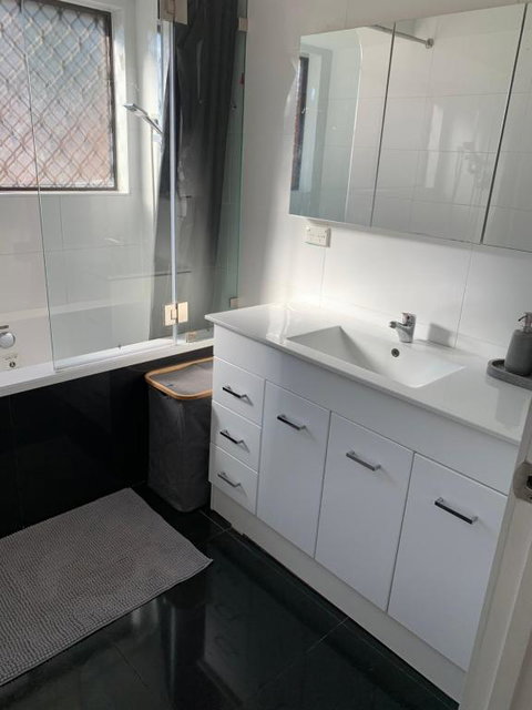 Pets Welcome Central And Convenient - Accommodation Port Hedland 2