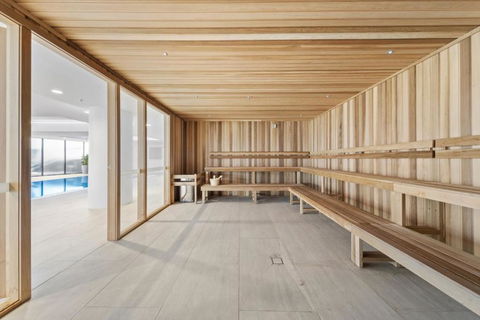 Phillip 2-Bed: Chic Interiors Amazing Amenities - Accommodation Port Hedland 2