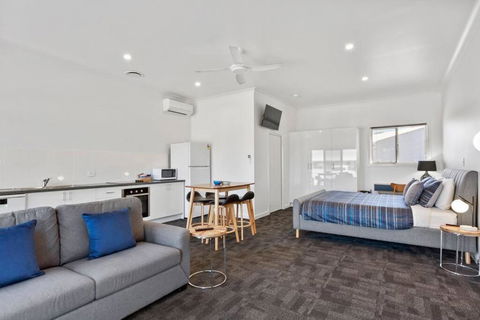 Port Lincoln Shark Apartment 4 - Accommodation Port Hedland 0