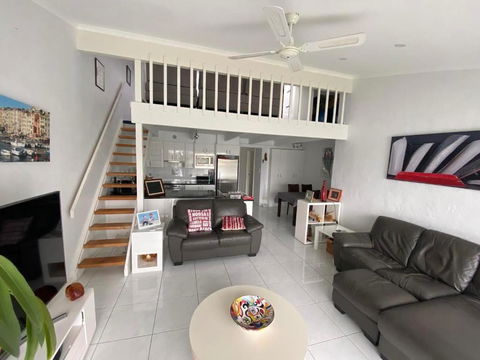 Port Lincoln Marina Waterfront Apartment - Accommodation Port Hedland 0