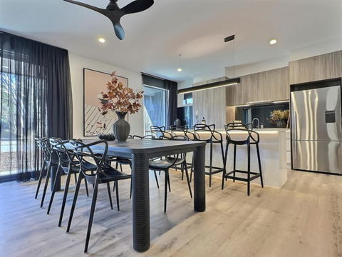 RAM, Alpine Getaways - Accommodation Port Hedland 0