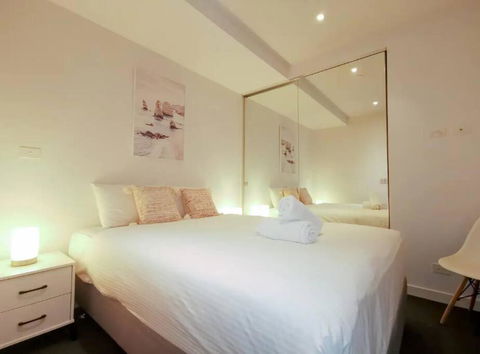 PR126-1 BR Comfy Stay Next To Station With FREE Parking - Accommodation Port Hedland 0