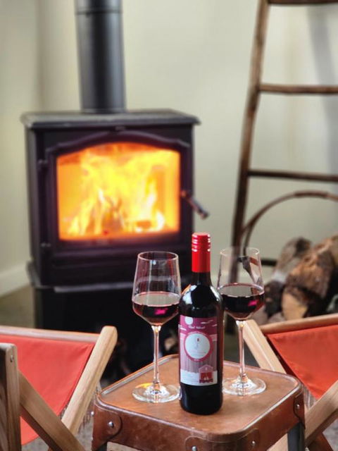 Red Door Collective - RDC Vineyard Estate, Luxury Adult Only Stay - Accommodation Port Hedland 2