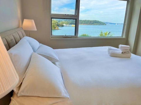 RAG05 - Mosman Exclusive Waterfront Luxury Living - Accommodation Port Hedland 1