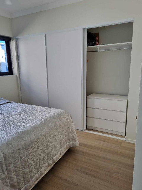 Private Bedroom And Bathroom In A Shared Apartment - Accommodation Port Hedland 1