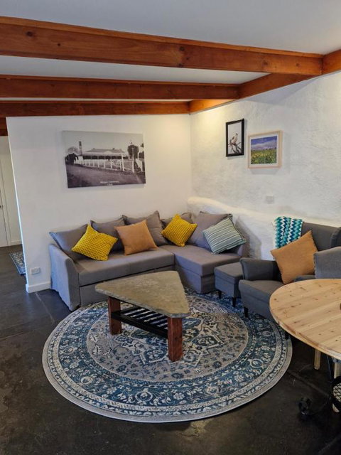 Private Guesthouse - Accommodation Port Hedland 0