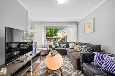 Private Pool Retreat In Watson - Accommodation Port Hedland 2