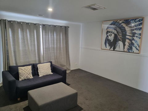 Private Room Cbd Airport 20 Min - Accommodation Port Hedland 2