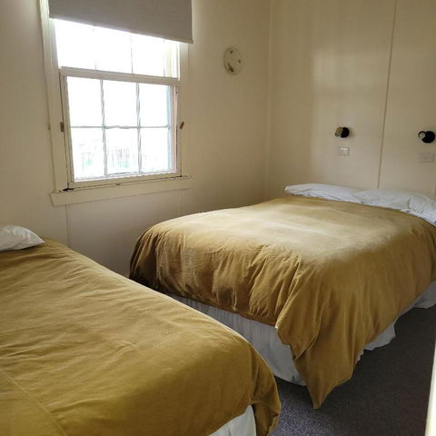 Pub In The Paddock - Accommodation Port Hedland 2