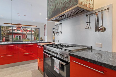 Quaint 4-Bed With Backyard 5-Min To The Beach - Accommodation Port Hedland 2