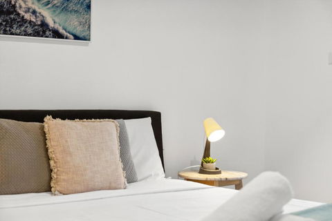 Quaint Double Room - Centrally Located At Glenfield - Shared Bathroom - Accommodation Port Hedland 2