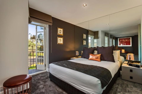 Quest East Melbourne - Accommodation Port Hedland 0