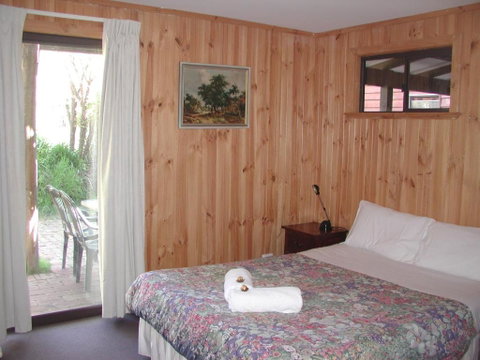 Rainbow House - Accommodation Port Hedland 3