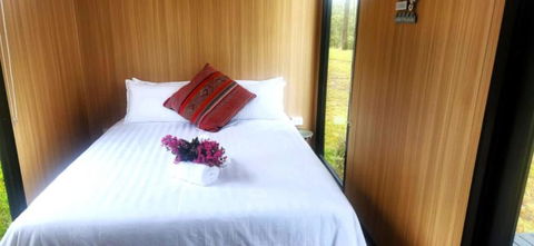 Rainbow Retreat By Tiny Away - Accommodation Port Hedland 2
