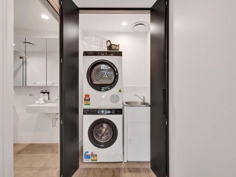 Rambla @ Berwick House - Accommodation Port Hedland 1