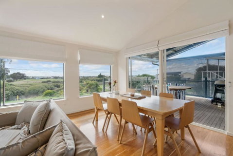 Range View House 23 Bristow Smith Ave Goolwa South-No Linen Included - Accommodation Port Hedland 3