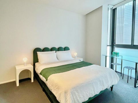 RARE Luxury Waterfront Living - Accommodation Port Hedland 2