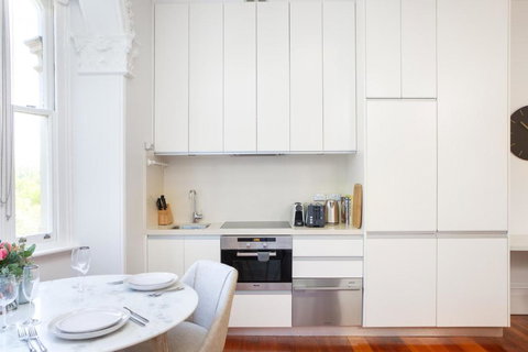 Ravenscourt S Studio Apartment Close To Everything - Accommodation Port Hedland 2